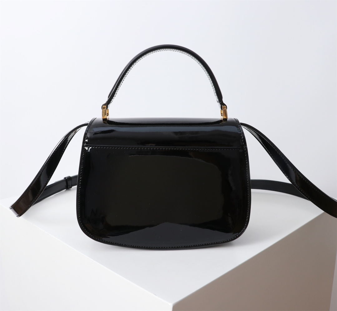 Medium 30 Montaigne Avenue Top Handle Bag Black Patent Calfskin